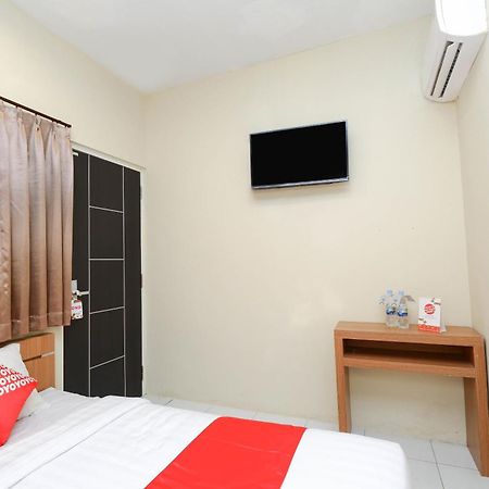Unta Residence Semarang Exterior photo